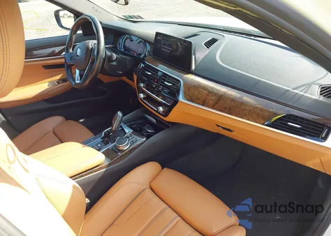 2017 BMW 530 Xi из США, поврежденный, VIN WBAJA7C37HG905772